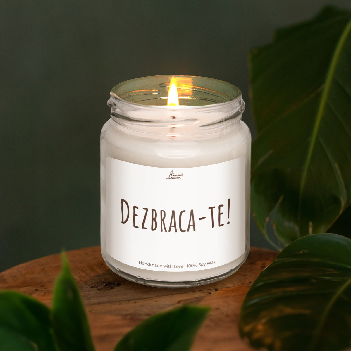 Dezbraca-te! Lumanare parfumata din soia