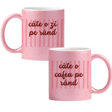 Câte o zi pe rând Cană cu Glitter 350ml - Roz